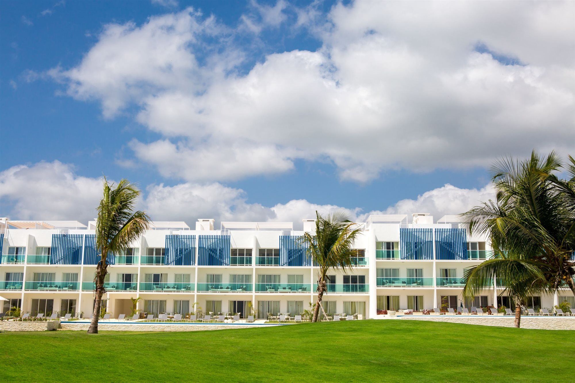 Coral House Suites Пунта Кана Екстериор снимка