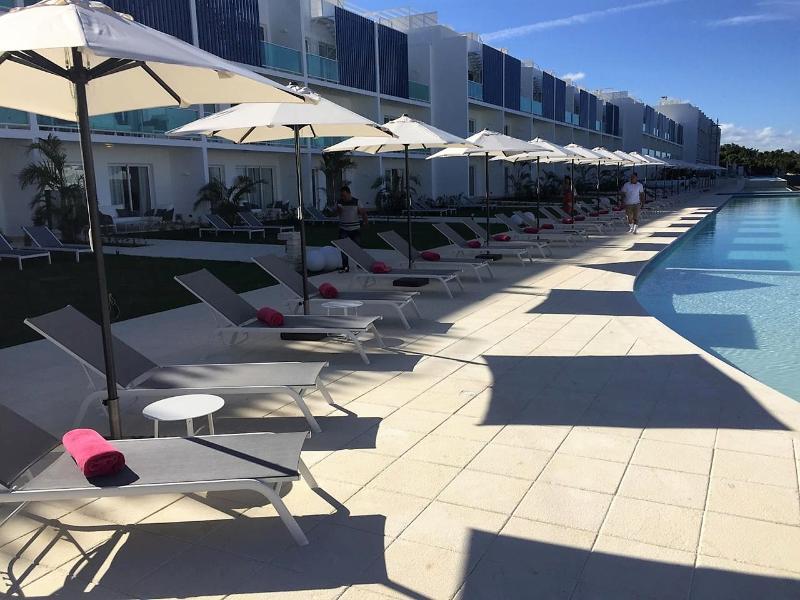 Coral House Suites Пунта Кана Екстериор снимка